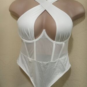 Chic White Women's Bath & Body Bodysuit